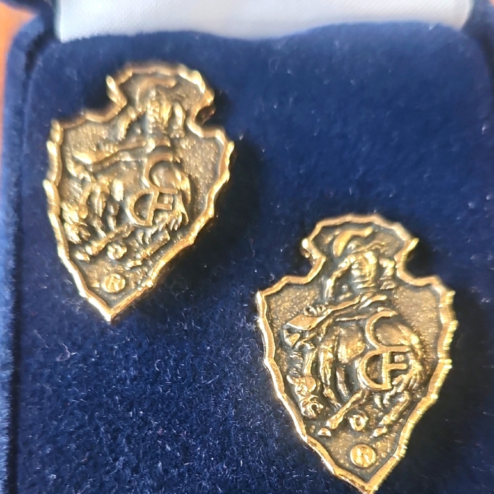 Cheyenne Frontier Days Gold Tone Arrowhead Earrings